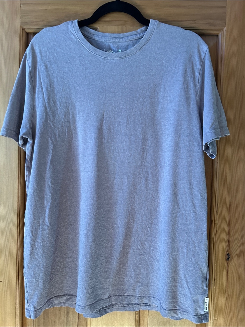 Men's Short Sleeve Hemp and Cotton Crewneck Tee in Light gray/purple